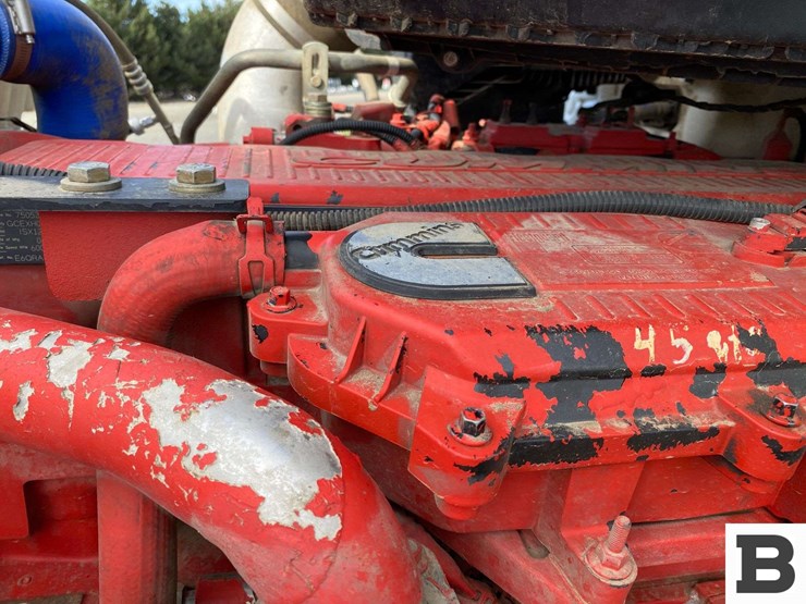 2017-kenworth-t880-image-41