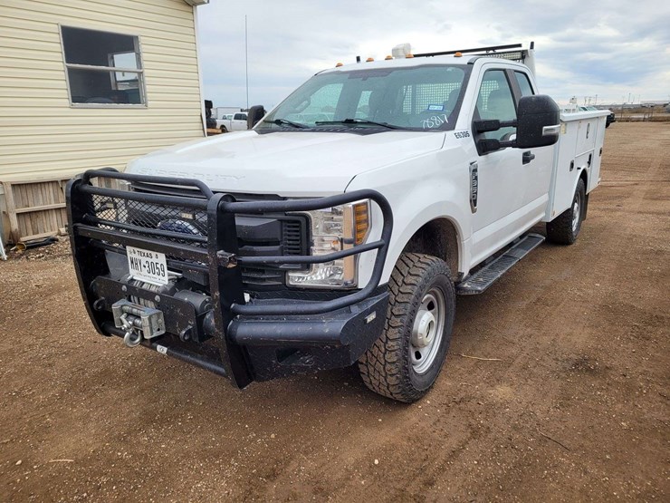 2019-ford-f350-image-1