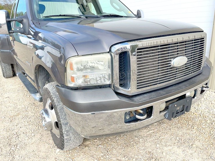 2006-ford-f350-image-9