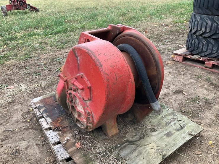 #2855-•-clark-skidder-winch-image-2