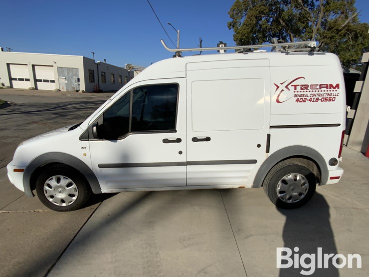 2010-ford-transit-connect-image-8