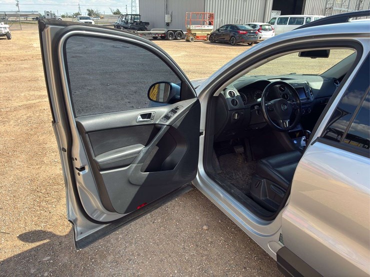 2017-volkswagen-tiguan-image-7