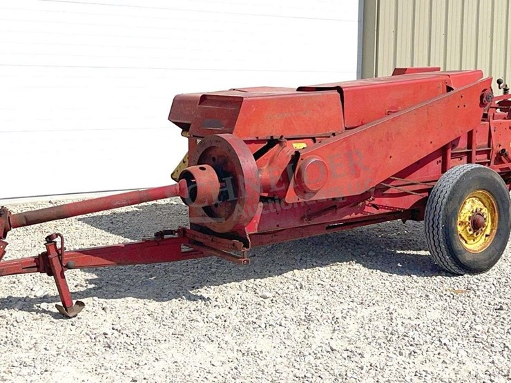 new-holland-275-image-2