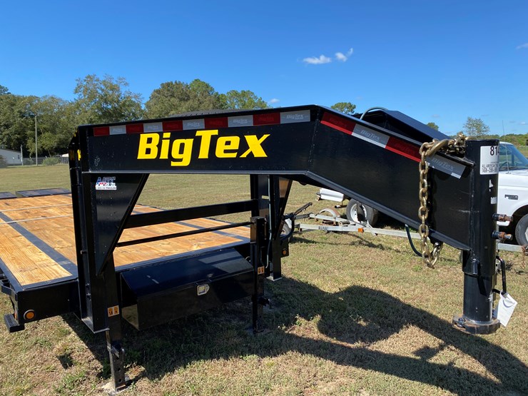 #33-•-#122-•-bigtex-gooseneck-14gn-trailer-gvwr-15,900-lbs-image-2