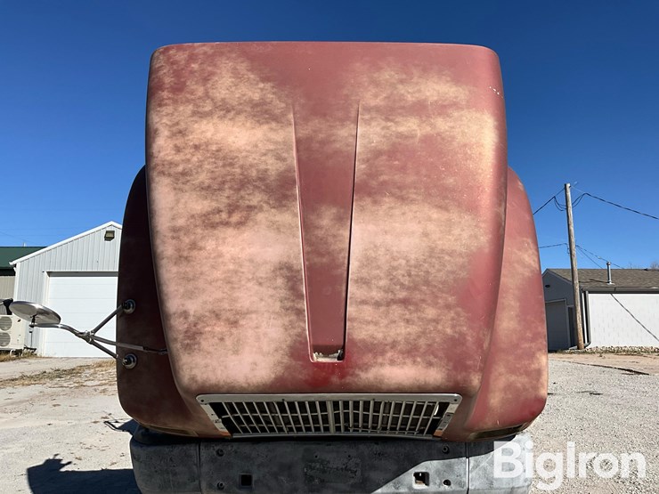 1990-international-9400-image-11