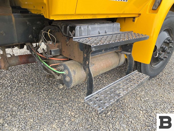 2012-international-durastar-4300-image-28