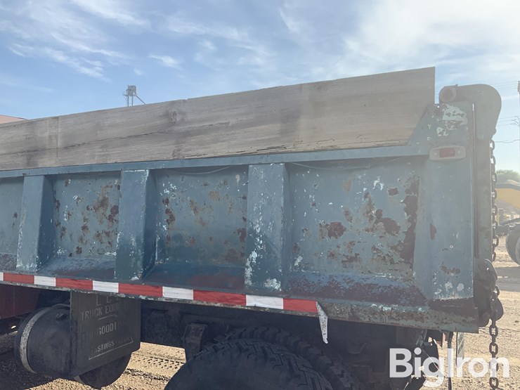 1973-chevrolet-c65-image-19