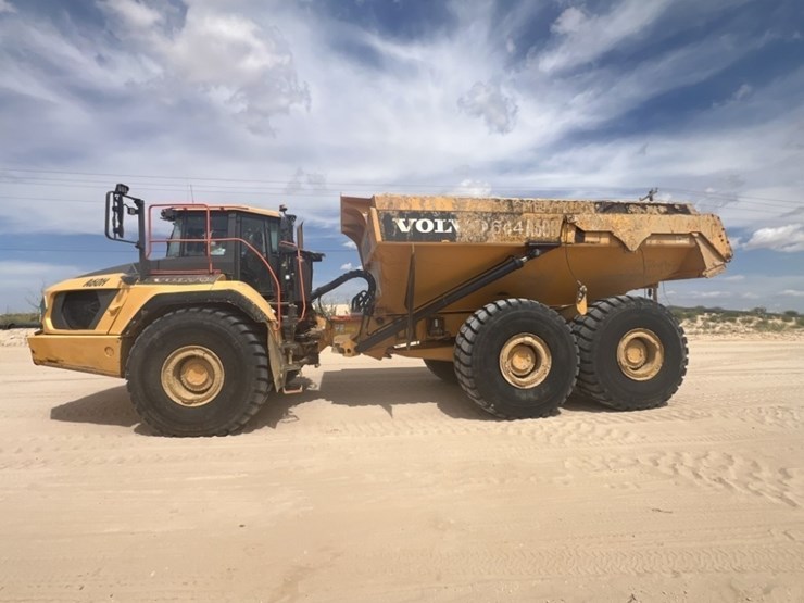 2019-volvo-a60h-image-2