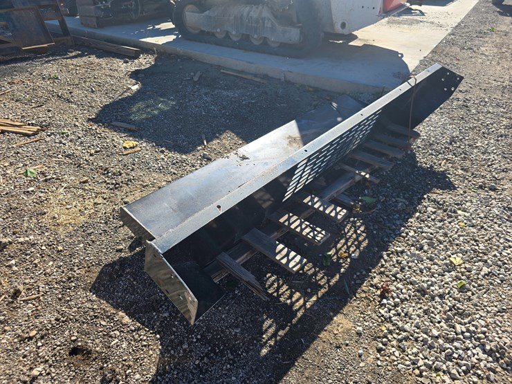 #22361-•-headache-rack-for-pickup-image-3