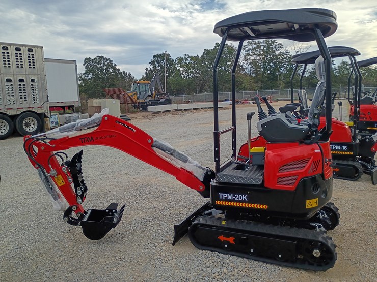 #l57-011-•-2025-tpm-20k-mini-excavator-(diesel)-image-1