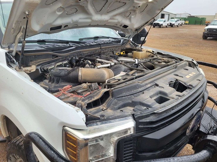 2018-ford-f350-image-16