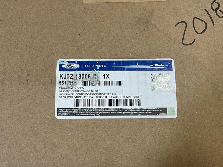 #8606-•-lincoln-suv-headlights-(pr12)-image-22