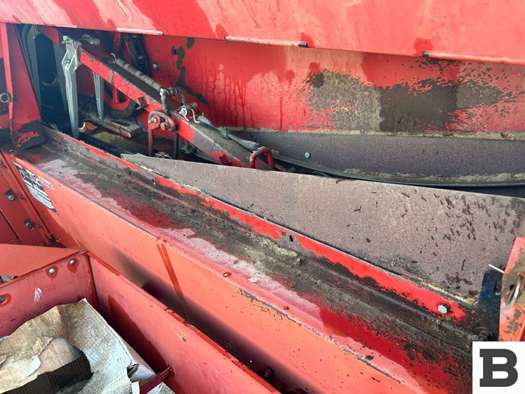 new-holland-515-image-34