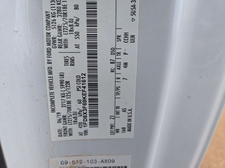 2019-ford-f350-image-22