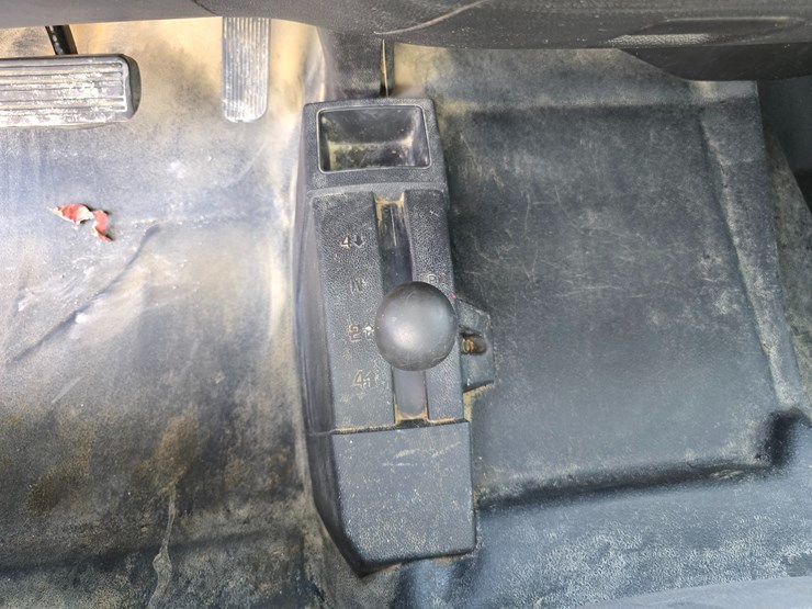 2017-gmc-sierra-3500-image-51