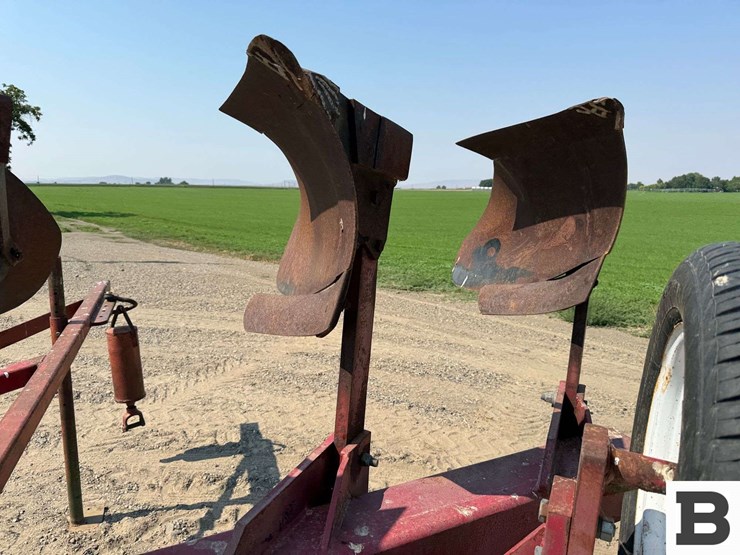 watts-5-bottom-plow-image-16