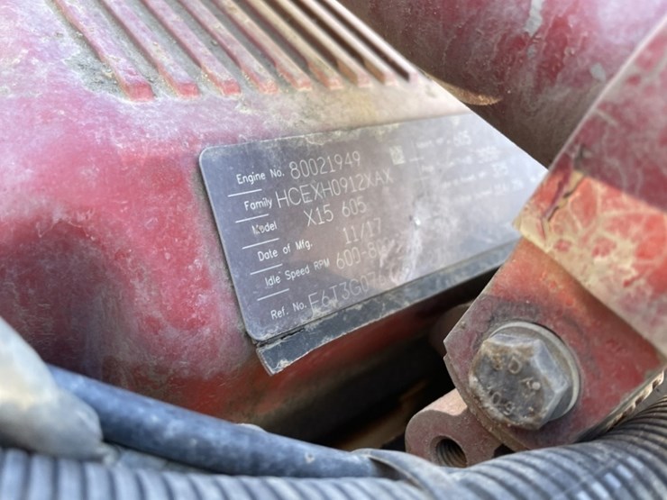 2018-peterbilt-367-image-29