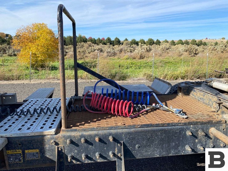 1995-mack-ch613-image-17