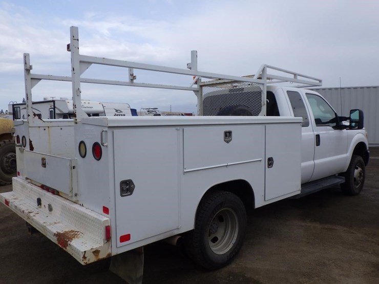 2016-ford-f350-image-3