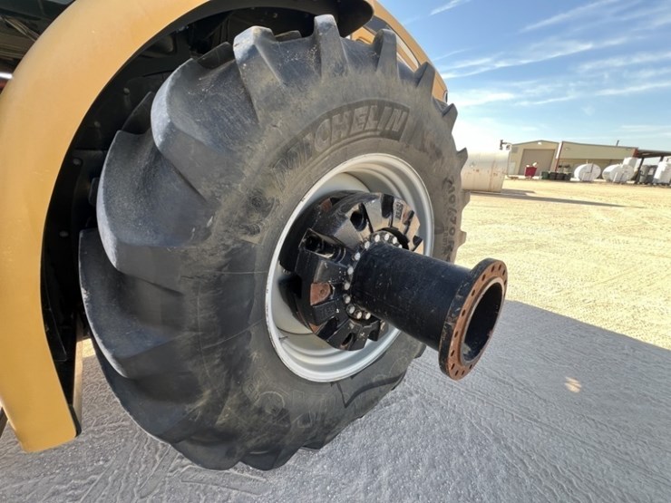 2016-challenger-mt965e-image-30