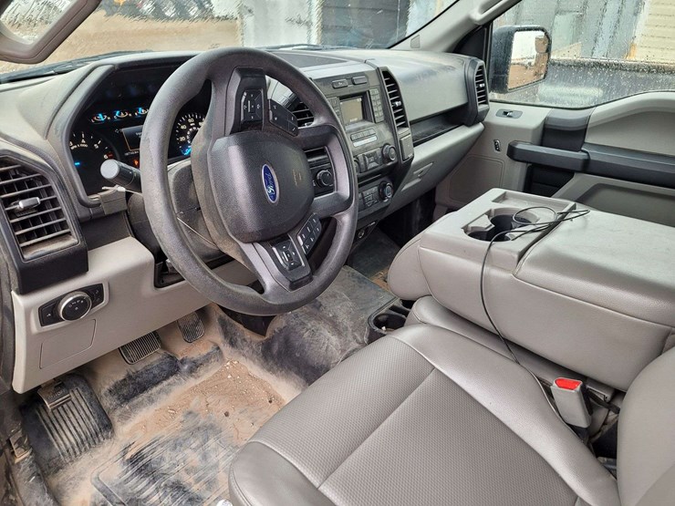 2015-ford-f150-lariat-image-9