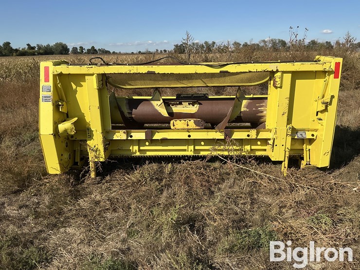 2004-john-deere-630b-image-6