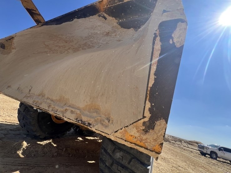 2021-volvo-a60h-image-69