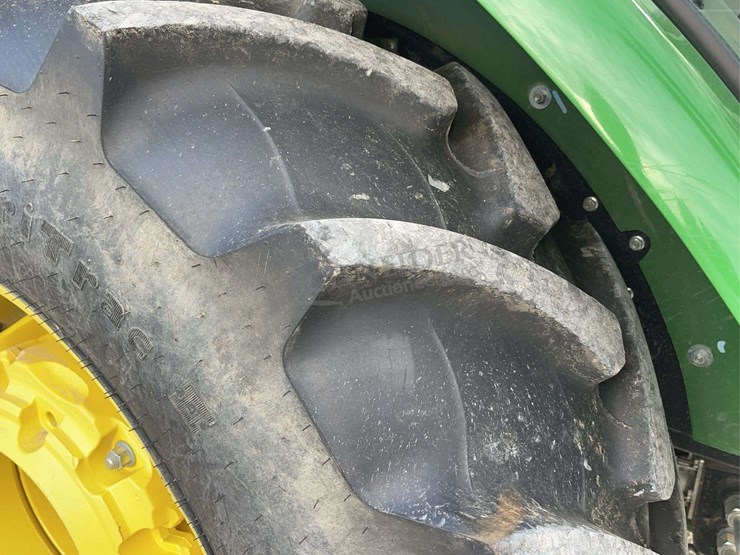 2022-john-deere-5065e-image-26