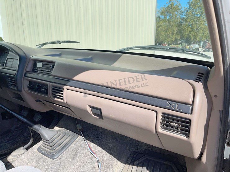 1997-ford-f250-image-35