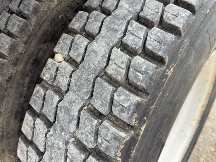 1990-chevrolet-c70-image-72