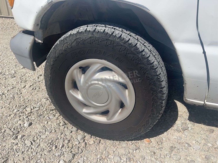 1998-ford-e150-image-44