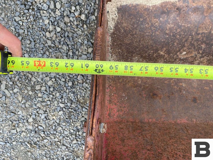 1976-massey-ferguson-245-image-12