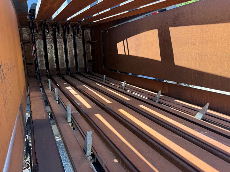 2022-massey-ferguson-2270xd-image-8