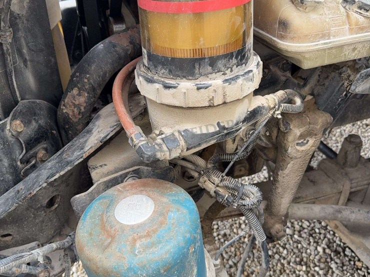 2012-freightliner-cascadia-113-image-48