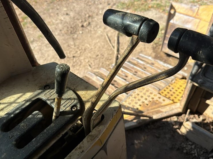 2006-caterpillar-517-image-42