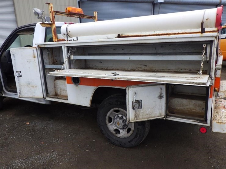 2003-chevrolet-2500hd-image-8