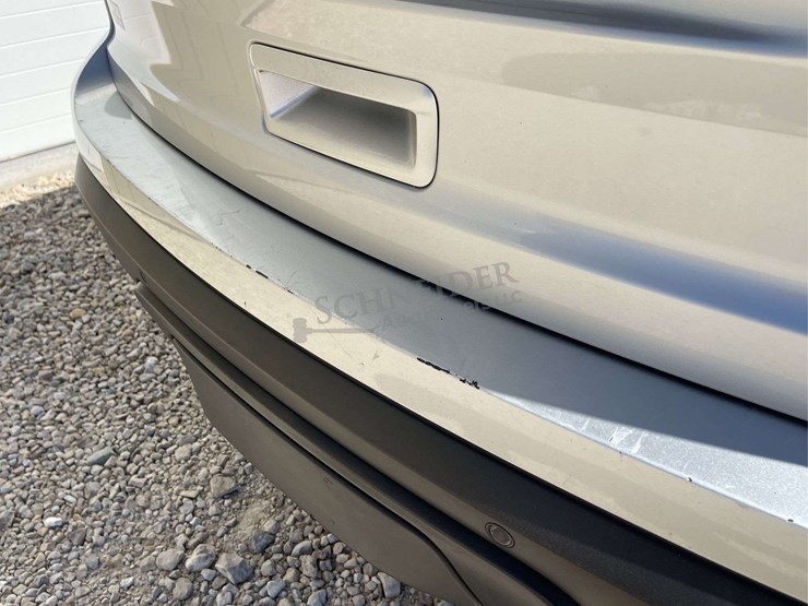 2013-ford-explorer-image-23