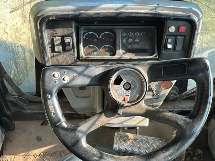 2003-caterpillar-525b-image-13