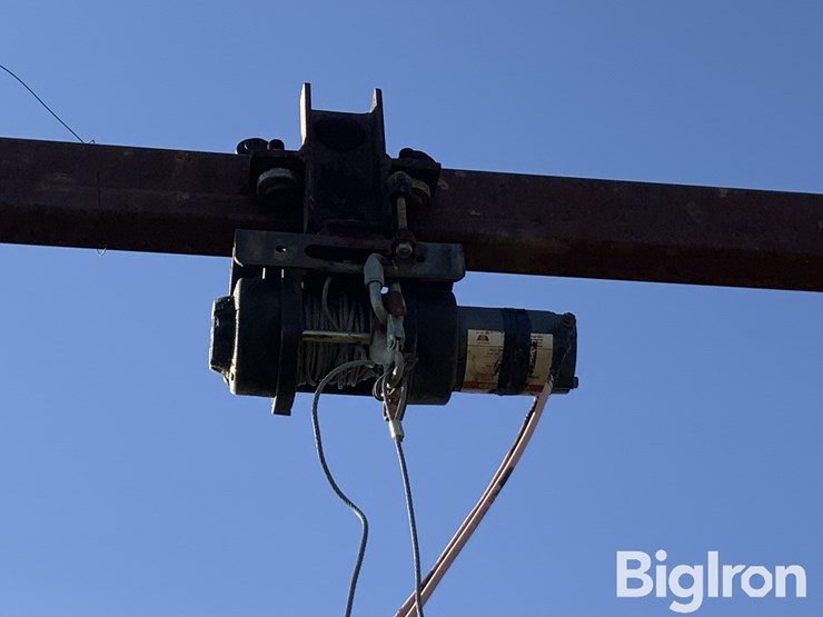 portable-hoist-image-10