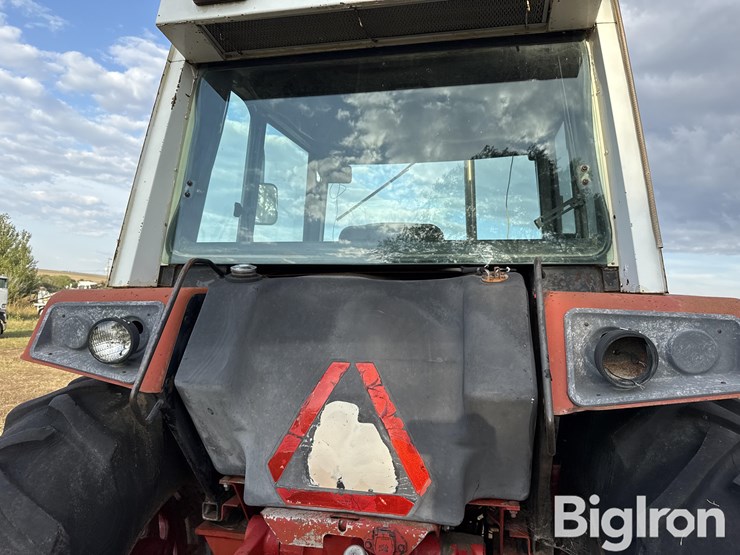 1976-international-1086-image-11