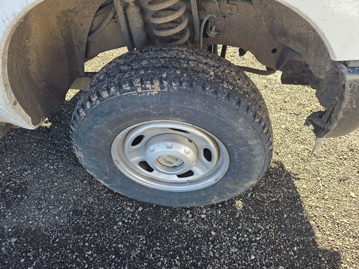 2012-ford-f350-image-9