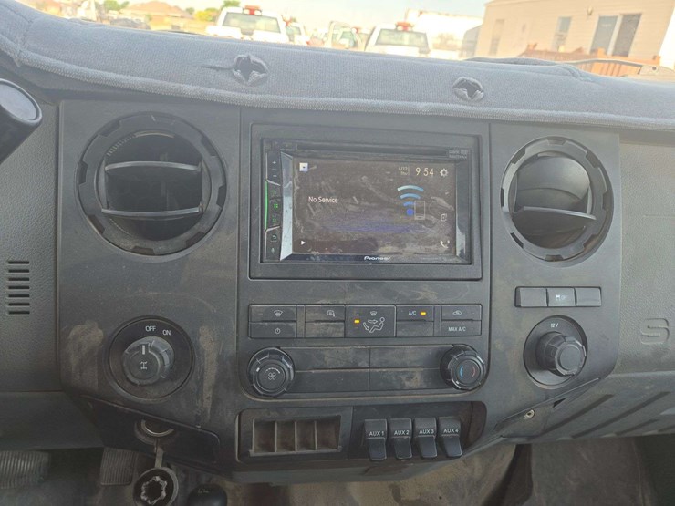 2013-ford-f250-image-14