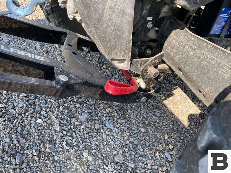 2014-polaris-sportsman-570-efi-image-12