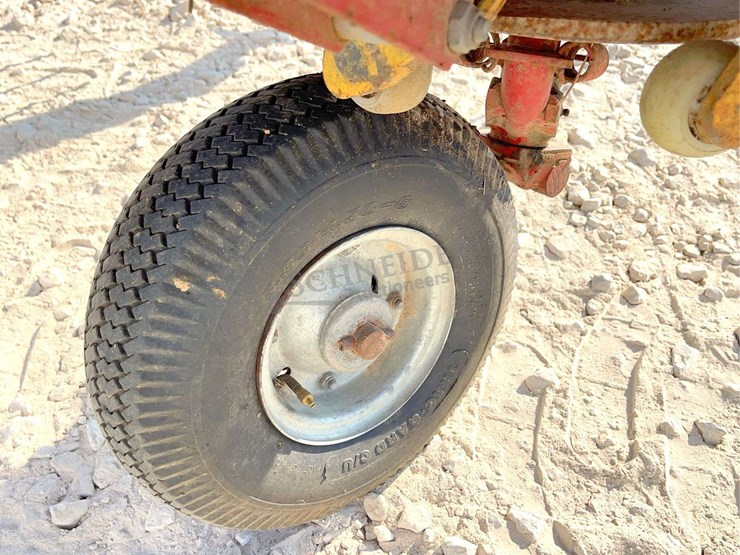 new-holland-254-image-11