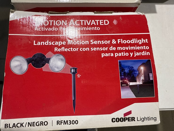 #26196-•-lot-of-(4)-motion-activated-security-flood-lights-image-7