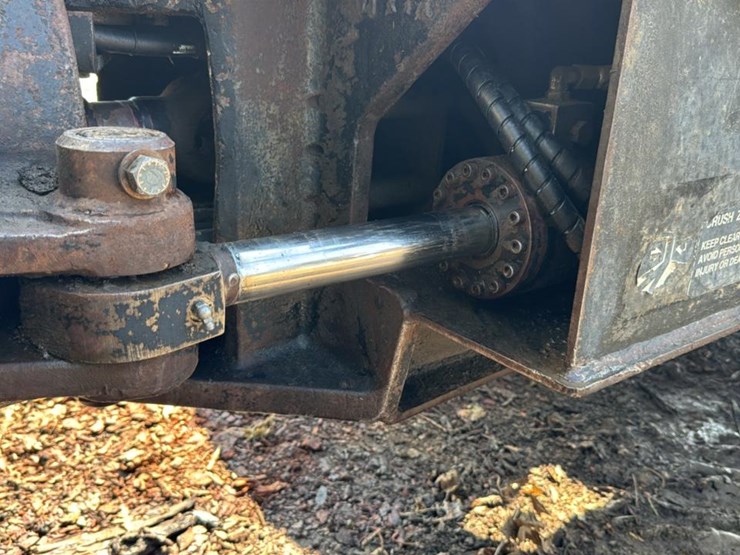 2003-timberpro-tf820e-image-55