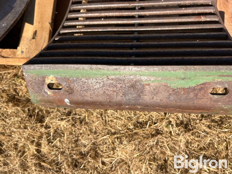 john-deere-wheat-concaves-image-6