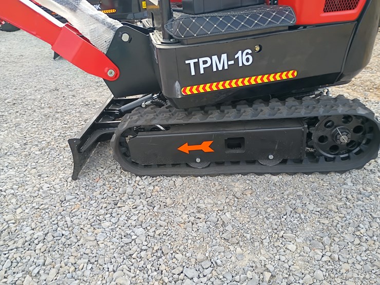 #l57-001-•-2025-tpm-16-mini-excavator-(gasoline)-image-10