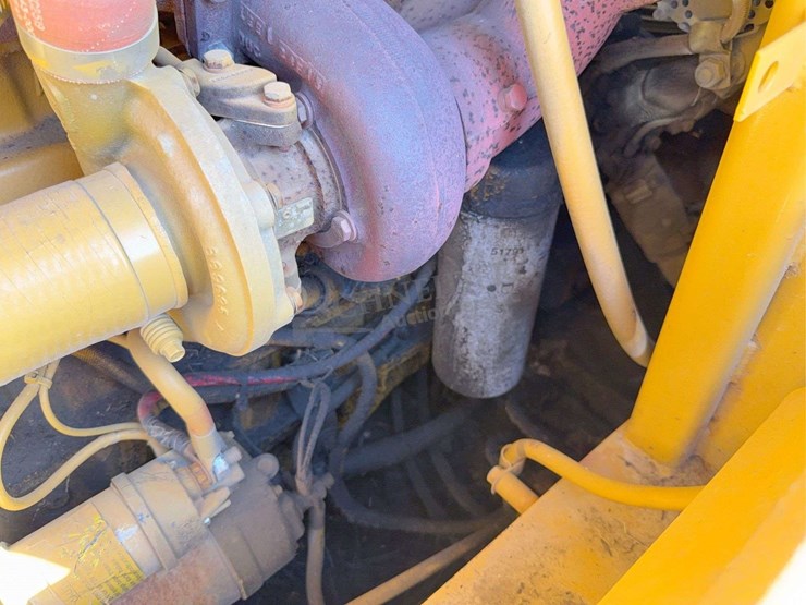 caterpillar-953b-image-62