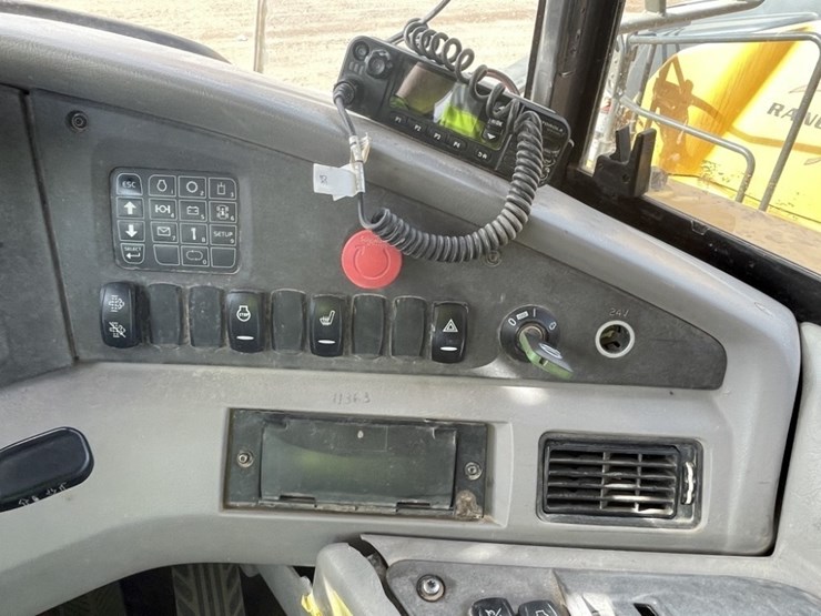 2020-volvo-a45g-image-29